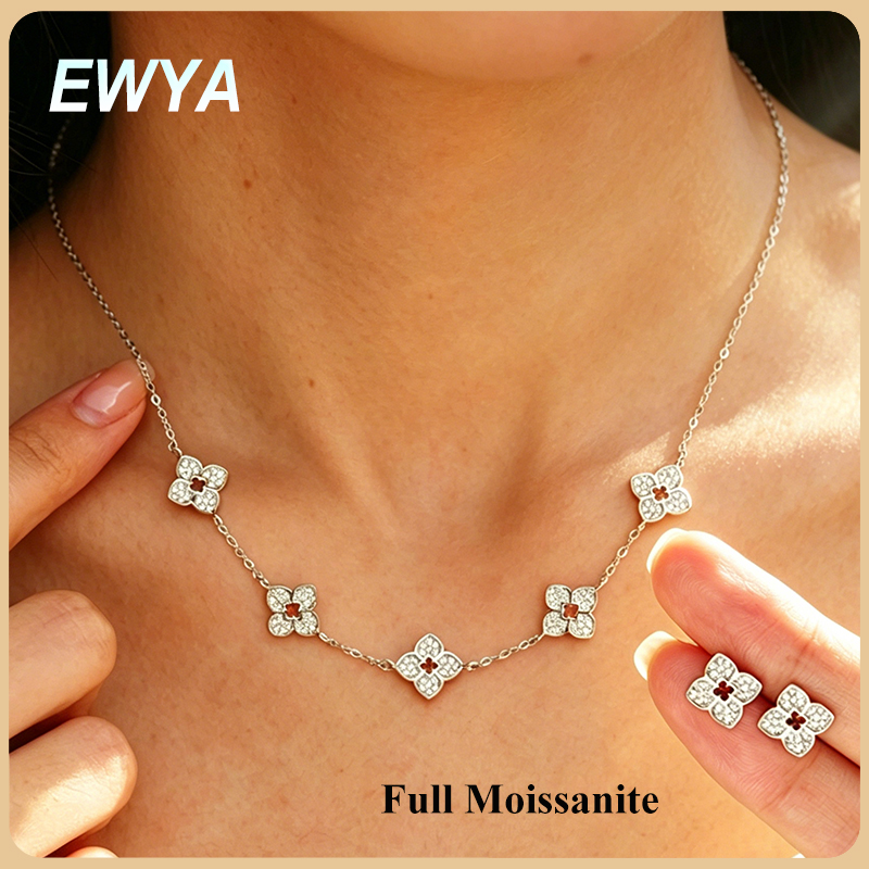 Diamond Stud Earrings - Комплект украшений EWYA: Изящное колье-цепочка с