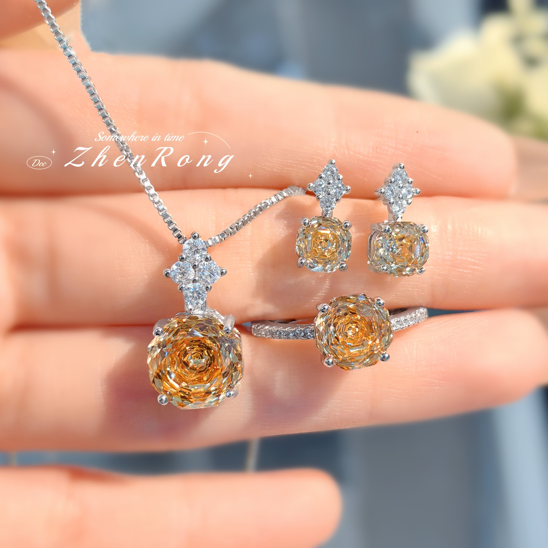 Набор из кольца, ожерелья и се – обзор и цена Diamond Stud Earrings